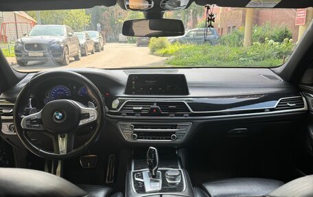 BMW 7 серия, 2018 год, 3 920 500 рублей, 5 фотография