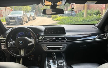 BMW 7 серия, 2018 год, 3 920 500 рублей, 8 фотография