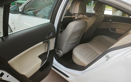 Opel Insignia II рестайлинг, 2010 год, 1 180 000 рублей, 13 фотография