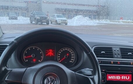Volkswagen Polo VI (EU Market), 2013 год, 550 000 рублей, 3 фотография