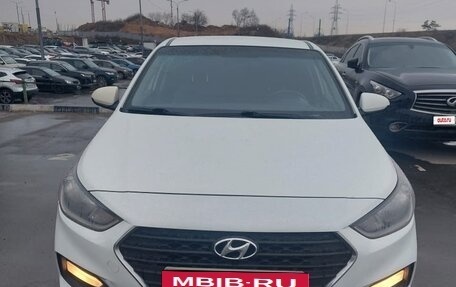 Hyundai Solaris II рестайлинг, 2017 год, 970 000 рублей, 9 фотография