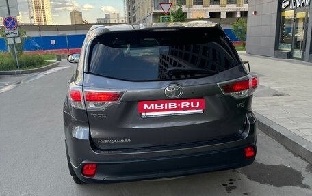 Toyota Highlander III, 2014 год, 2 900 000 рублей, 5 фотография