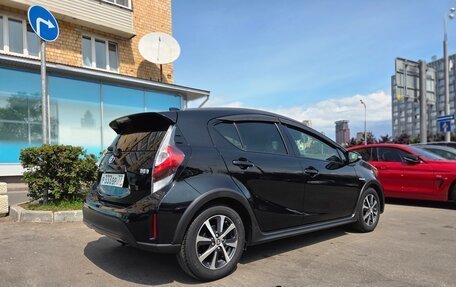 Toyota Prius c I, 2017 год, 1 700 000 рублей, 6 фотография