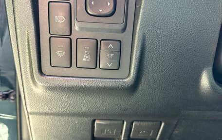 Toyota Land Cruiser Prado 150 рестайлинг 2, 2011 год, 2 100 000 рублей, 8 фотография