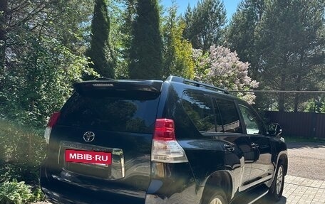 Toyota Land Cruiser Prado 150 рестайлинг 2, 2011 год, 2 100 000 рублей, 5 фотография