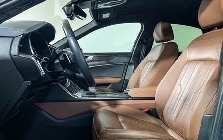 Audi A6, 2021 год, 4 200 000 рублей, 14 фотография