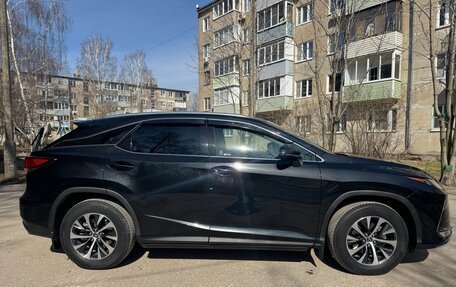 Lexus RX IV рестайлинг, 2022 год, 7 100 000 рублей, 3 фотография