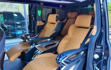 Ford Tourneo Custom I рестайлинг, 2024 год, 4 760 000 рублей, 10 фотография
