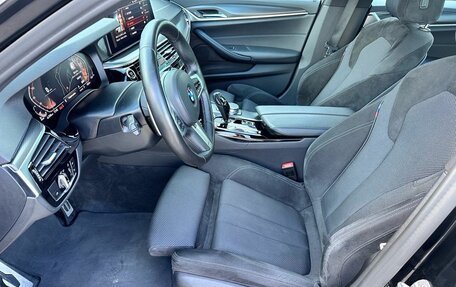BMW 5 серия, 2021 год, 5 270 000 рублей, 14 фотография