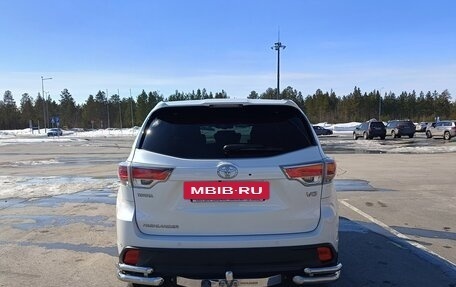 Toyota Highlander III, 2014 год, 3 199 000 рублей, 7 фотография