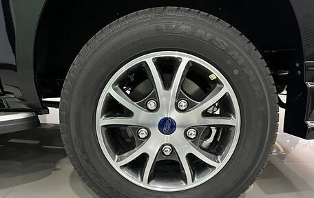 Ford Tourneo Custom I рестайлинг, 2024 год, 5 760 000 рублей, 7 фотография