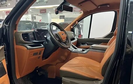 Ford Tourneo Custom I рестайлинг, 2024 год, 5 760 000 рублей, 18 фотография