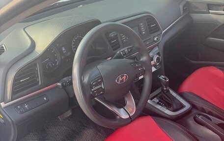 Hyundai Avante, 2018 год, 1 450 000 рублей, 12 фотография