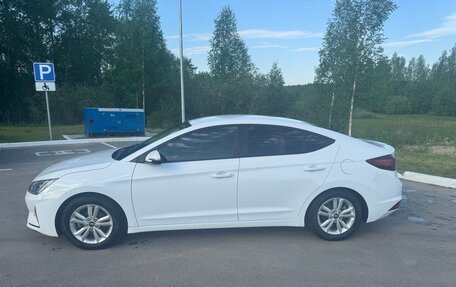 Hyundai Avante, 2018 год, 1 450 000 рублей, 4 фотография