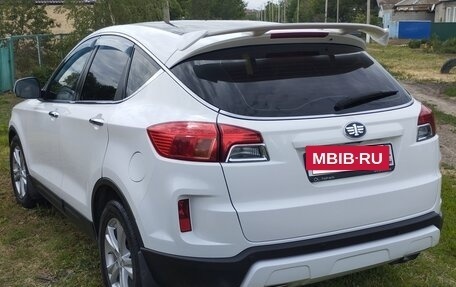 FAW Besturn X80 I рестайлинг, 2017 год, 1 177 000 рублей, 9 фотография