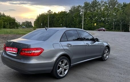 Mercedes-Benz E-Класс, 2010 год, 1 550 000 рублей, 9 фотография