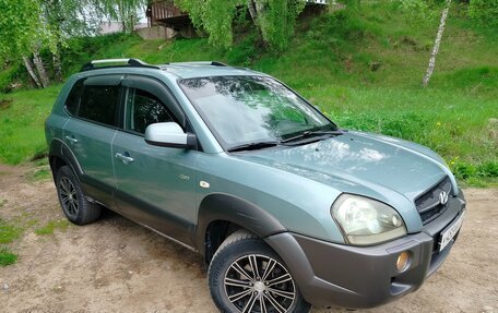 Hyundai Tucson III, 2006 год, 760 000 рублей, 2 фотография