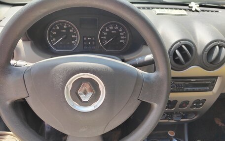 Renault Sandero I, 2013 год, 750 000 рублей, 14 фотография