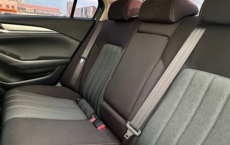 Mazda 6, 2019 год, 2 450 000 рублей, 12 фотография