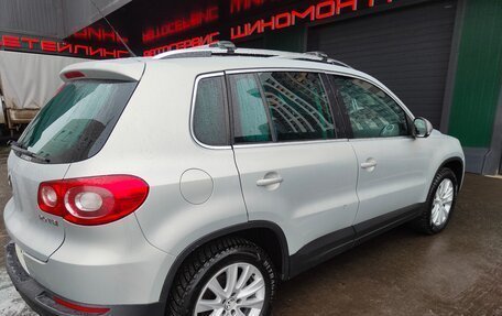 Volkswagen Tiguan I, 2009 год, 1 100 000 рублей, 3 фотография