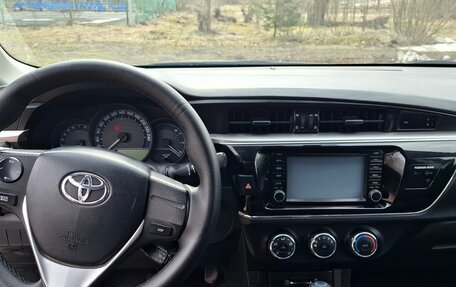 Toyota Corolla, 2013 год, 1 120 000 рублей, 13 фотография