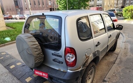 Chevrolet Niva I рестайлинг, 2013 год, 620 000 рублей, 3 фотография