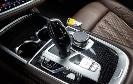 BMW 7 серия, 2022 год, 6 345 000 рублей, 4 фотография