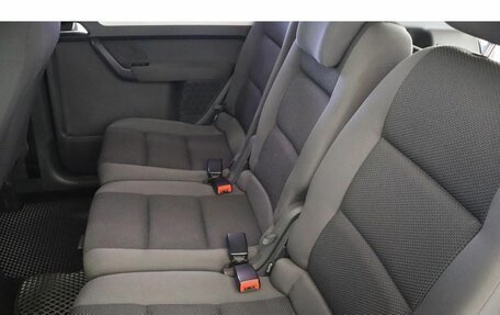 Volkswagen Touran III, 2012 год, 999 000 рублей, 7 фотография