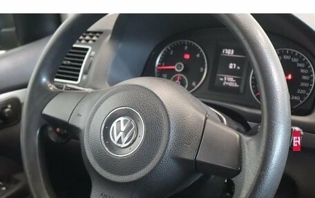 Volkswagen Touran III, 2012 год, 999 000 рублей, 8 фотография