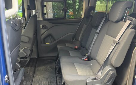 Ford Tourneo Custom I рестайлинг, 2018 год, 3 800 000 рублей, 7 фотография