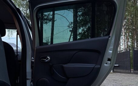 Renault Sandero II рестайлинг, 2021 год, 1 390 000 рублей, 17 фотография