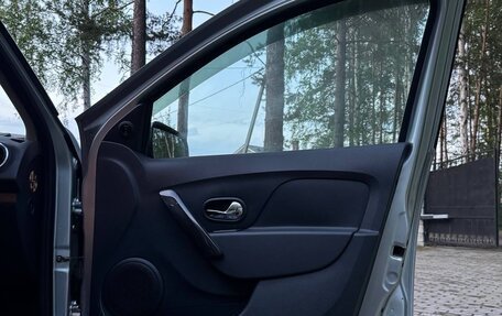 Renault Sandero II рестайлинг, 2021 год, 1 390 000 рублей, 23 фотография