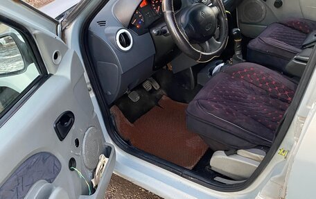 Renault Logan I, 2006 год, 220 000 рублей, 4 фотография