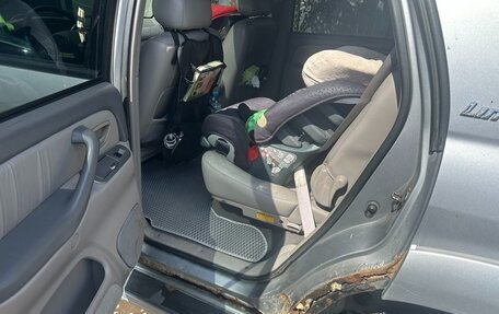 Toyota Sequoia II рестайлинг, 2001 год, 750 000 рублей, 10 фотография