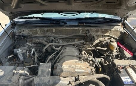 Toyota Sequoia II рестайлинг, 2001 год, 750 000 рублей, 12 фотография