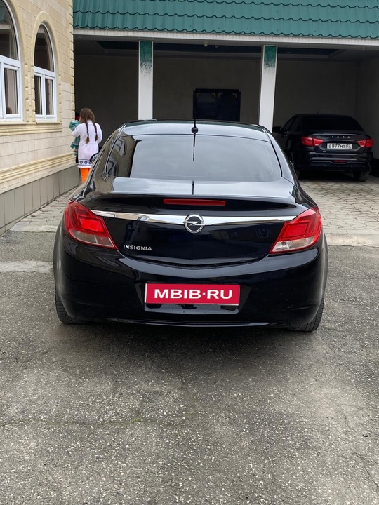 Opel Insignia I, 2009 год, 750 000 рублей, 2 фотография