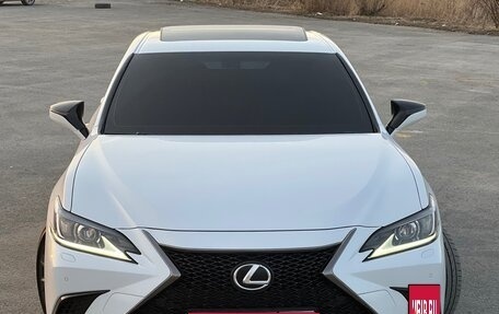 Lexus ES VII, 2018 год, 4 500 000 рублей, 1 фотография