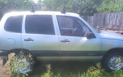 Chevrolet Niva I рестайлинг, 2004 год, 360 000 рублей, 1 фотография