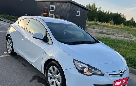 Opel Astra J, 2014 год, 990 000 рублей, 1 фотография