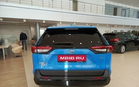 Toyota RAV4, 2021 год, 3 138 000 рублей, 6 фотография