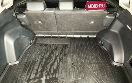 Toyota RAV4, 2021 год, 3 138 000 рублей, 10 фотография