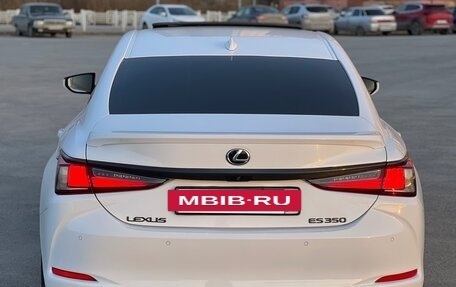Lexus ES VII, 2018 год, 4 500 000 рублей, 2 фотография