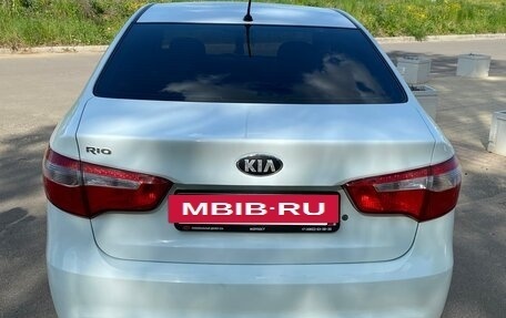 KIA Rio III рестайлинг, 2013 год, 900 000 рублей, 22 фотография