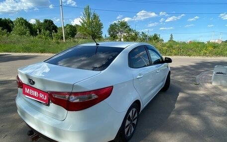 KIA Rio III рестайлинг, 2013 год, 900 000 рублей, 19 фотография