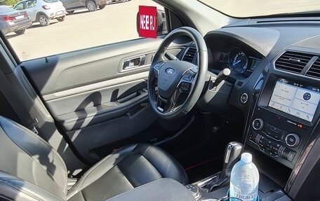 Ford Explorer VI, 2018 год, 3 250 000 рублей, 16 фотография