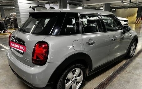 MINI Hatch, 2020 год, 2 300 000 рублей, 2 фотография