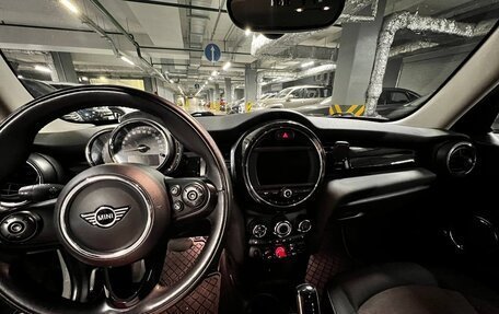 MINI Hatch, 2020 год, 2 300 000 рублей, 10 фотография