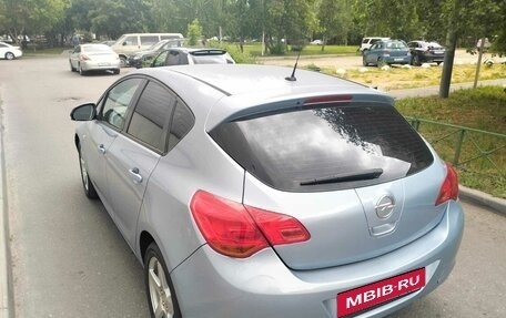 Opel Astra J, 2011 год, 575 000 рублей, 4 фотография