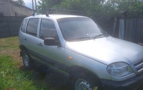 Chevrolet Niva I рестайлинг, 2004 год, 360 000 рублей, 7 фотография