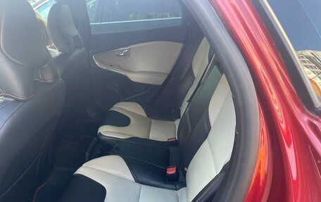 Volvo V40 Cross Country I, 2015 год, 1 300 000 рублей, 6 фотография